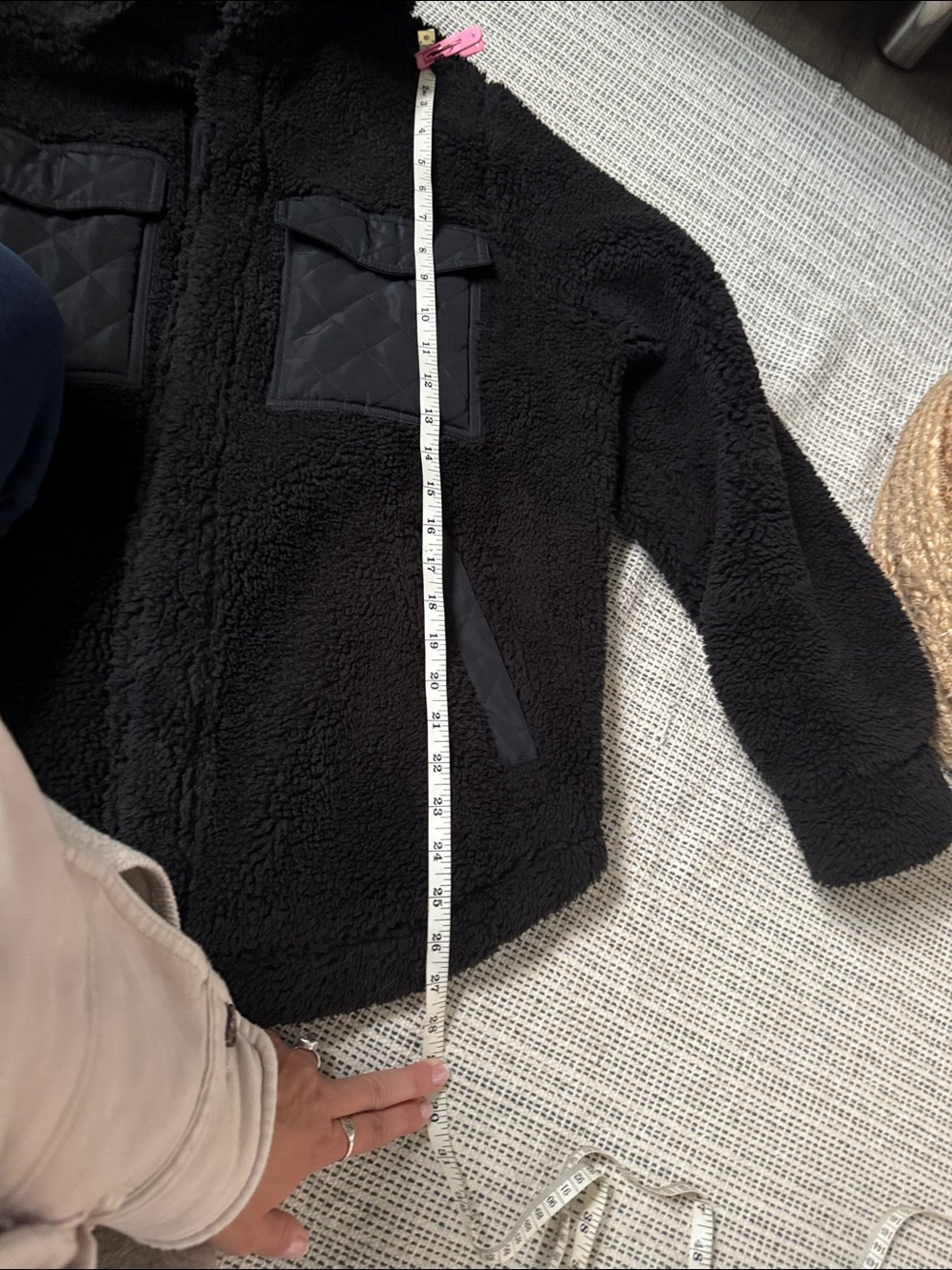 Womens Alo Jacket with Quilted Pockets - Picture 7 of 8